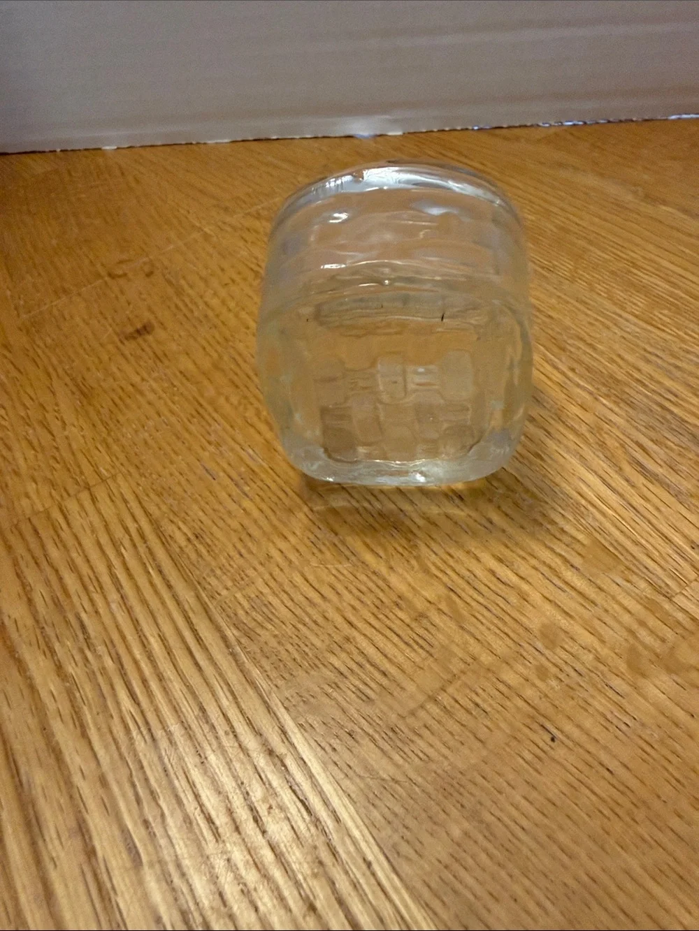 N/A clear glass